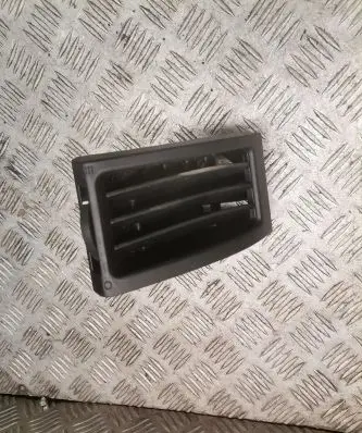 Land Rover Freelander 2 - LR2 Dashboard air vent grill cover trim 6h5201815ae