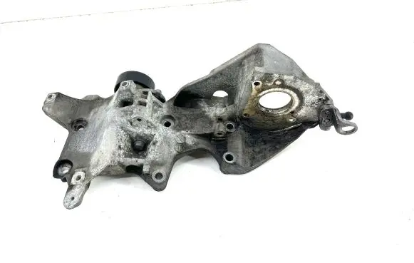 Volkswagen Golf VI Generator/alternator bracket 03L903143K
