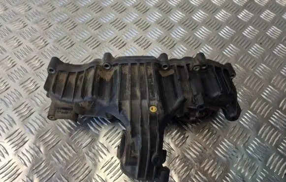 Volkswagen Transporter - Caravelle T5 Intake manifold 3542521 03L129711P