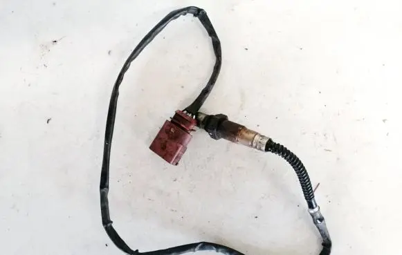 Audi A8 S8 D3 4E Lambda probe sensor 077906265ad