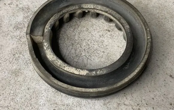 Volvo V50 Front coil spring rubber mount 3M515599BC