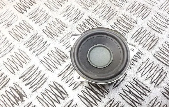 Jaguar F-Pace Front door speaker