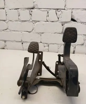 Mercedes-Benz Vito Viano W639 Pedal assembly A6382900416
