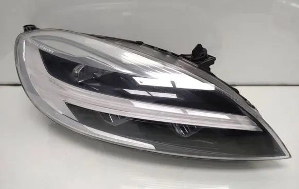 Volvo V40 Headlight/headlamp 32228486 107200321667