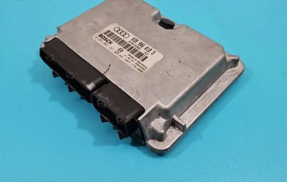 Volkswagen PASSAT B5.5 Engine control unit/module ECU 038906018S IMPRK1416141