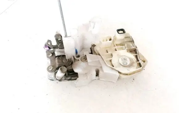 Honda Civic Front door lock