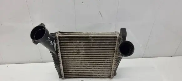 Audi Q7 4L Intercooler radiator 7L6145803