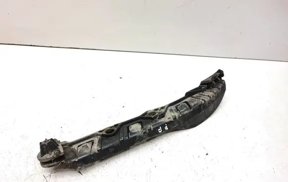 BMW 5 E60 E61 Front bumper mounting bracket 7178078 51117178078