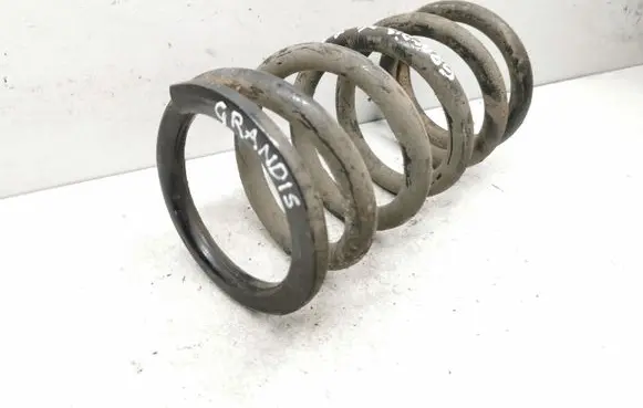 Mitsubishi Grandis Rear coil spring