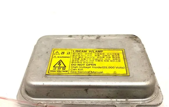 KIA Sportage Voltage converter/converter module 