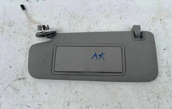 Opel Astra K Sun visor