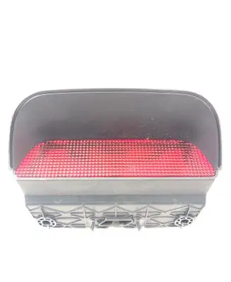 Honda CR-V Third/center stoplight P6369