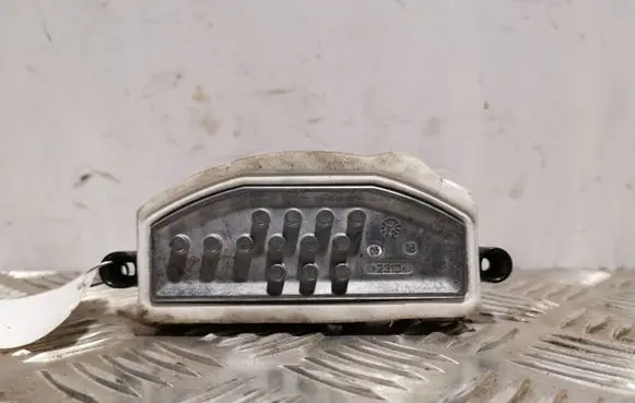 Jeep Grand Cherokee Heater blower motor/fan resistor 01126606