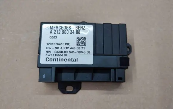 Mercedes-Benz CLS C218 X218 Fuel injection pump control unit/module A2129003408