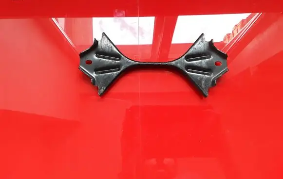 Mazda CX-7 Battery bracket NOCODE