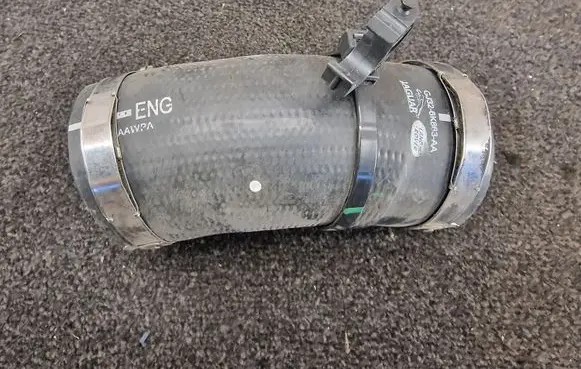 Land Rover Range Rover Evoque L551 Intercooler hose/pipe GJ326K863