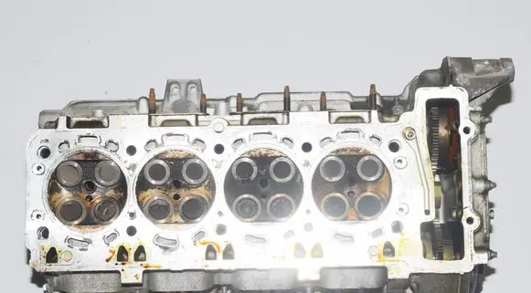 Engine head
