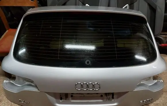 Audi Q7 4L Tailgate/trunk/boot lid