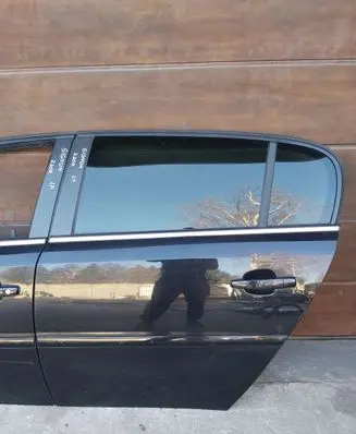 Opel Signum Front door SIGNUMDRZWILT