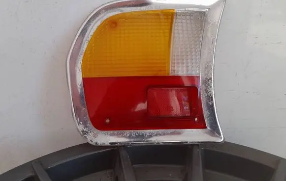 Peugeot 504 Tail light lenses 627B