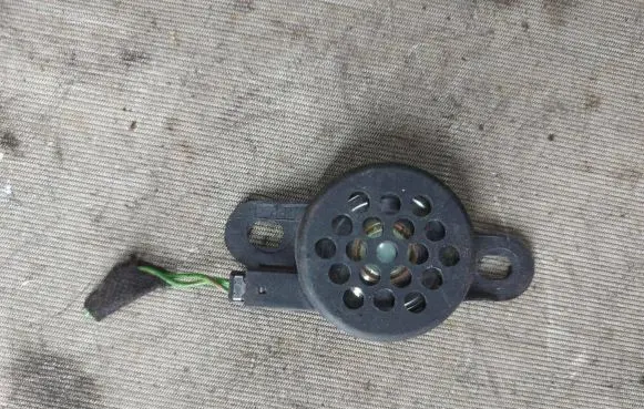 Ford Galaxy Parking PDC sensor speaker 4B0919279
