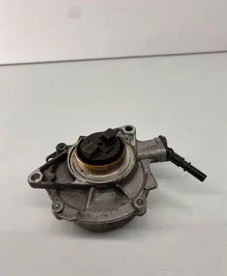 Citroen C3 Picasso Vacuum pump 
