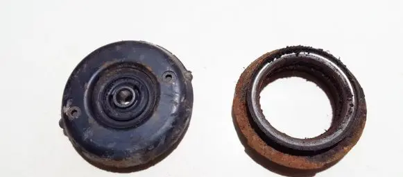 Peugeot 308 Coil spring mount 