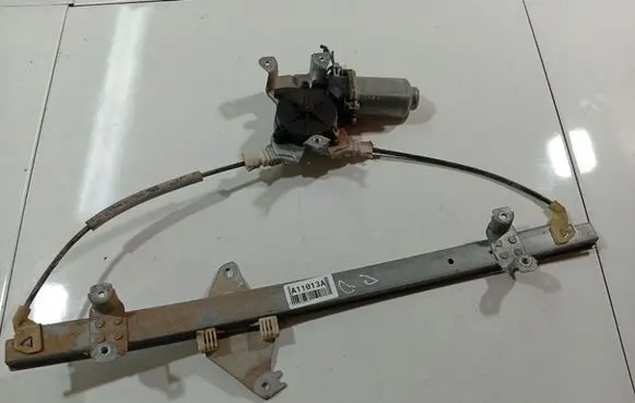 Nissan Pathfinder R51 Sliding door window regulator with motor
