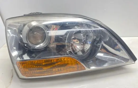 KIA Sorento Headlight/headlamp 921023E5XX