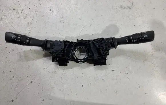 Toyota C-HR I Wiper turn signal indicator stalk/switch F4050