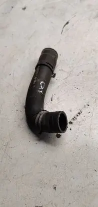 Volkswagen Jetta VI Engine coolant pipe/hose