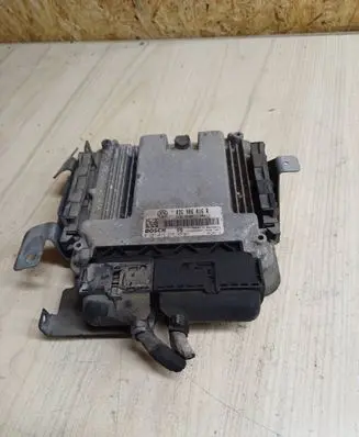 Volkswagen Golf Plus Engine control unit/module 03G906016R 0281012220 0281012224