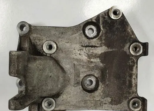 Nissan Primera A/C compressor mount bracket 11910-BM700