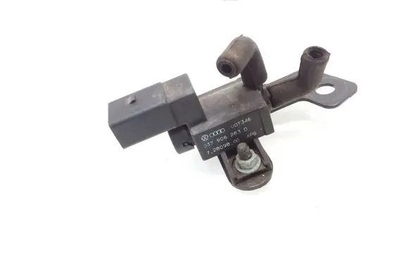Volkswagen Sharan Vacuum valve 037906283D