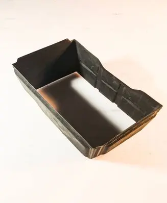 Battery box tray