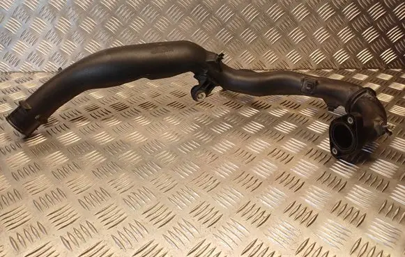 Opel Vivaro Intercooler hose/pipe 8200760904H
