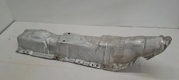 Renault Captur Exhaust heat shield 747515252R