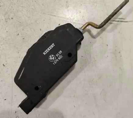BMW 5 E28 Tailgate/trunk/boot lock/catch/latch 1375957