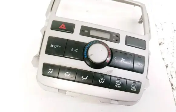 Toyota Avensis Verso Climate control unit 5590044270 55900-44270