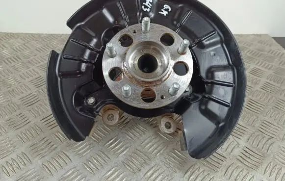 Hyundai Kona I Rear wheel hub