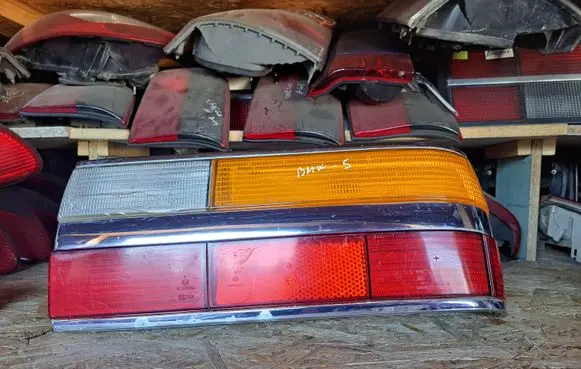 BMW 5 E28 Rear/tail lights