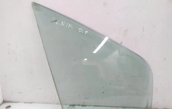 Renault Scenic I Front door vent window glass four-door 43R00048