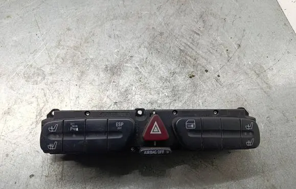 Mercedes-Benz C W203 Hazard light switch 2038217558