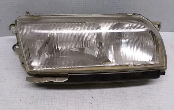 Nissan Primera Headlight/headlamp 7R010221 10024551A
