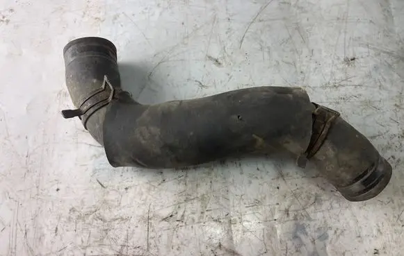 Hyundai Matrix Engine coolant pipe/hose
