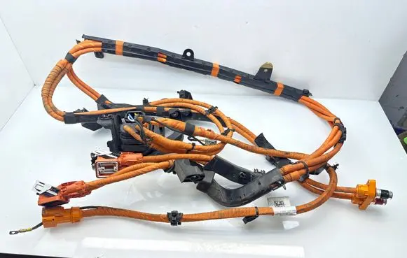 Volkswagen Golf VIII Electric car charging cable 10112023 5H0971080B 5H0971080