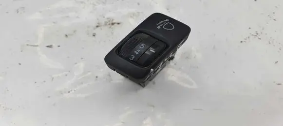 Toyota Avensis Verso Headlight level height control switch NOCODE