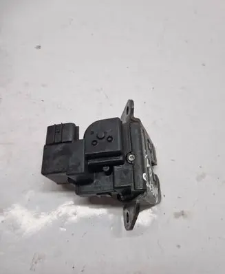 KIA Sorento Tailgate/trunk/boot lock/catch/latch