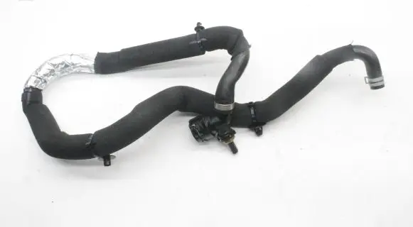 Volvo XC40 Engine coolant pipe/hose 32339737
