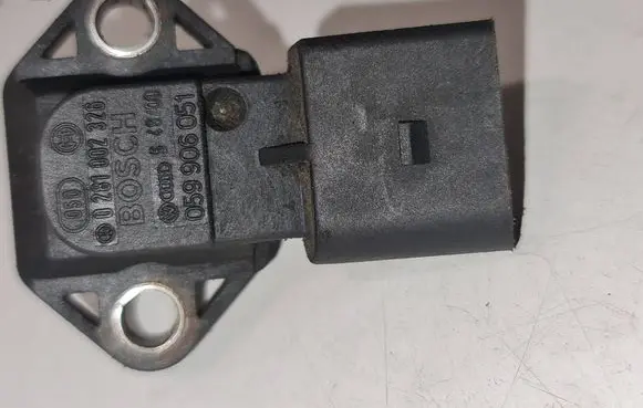 Audi A6 S6 C6 4F Air pressure sensor 059906051